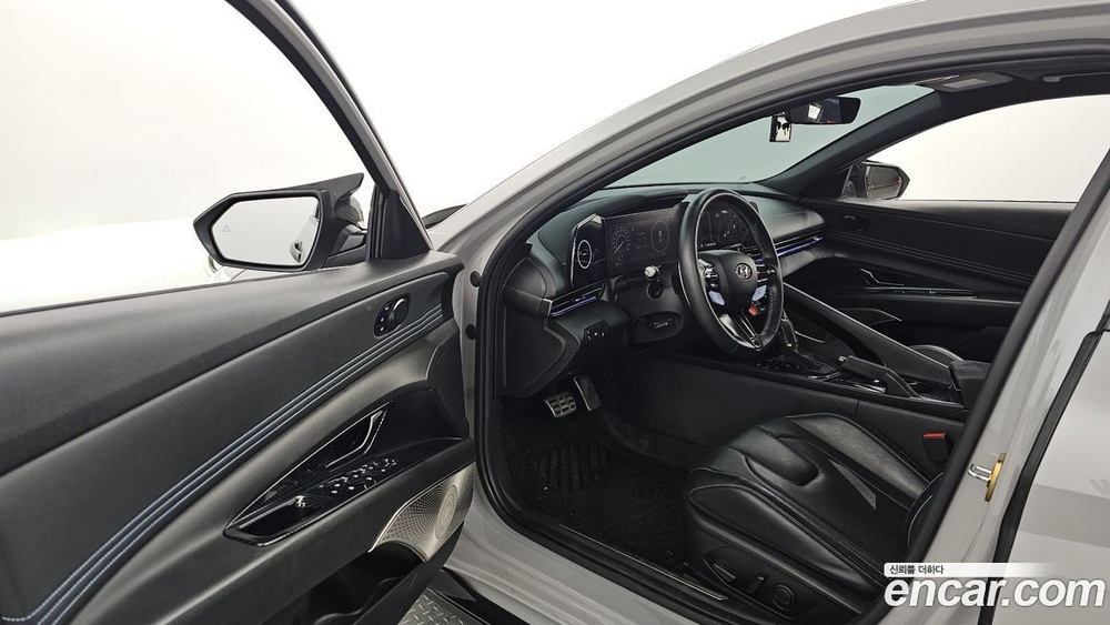 Hyundai Avante (CN7) 2.0 N (04.2022)