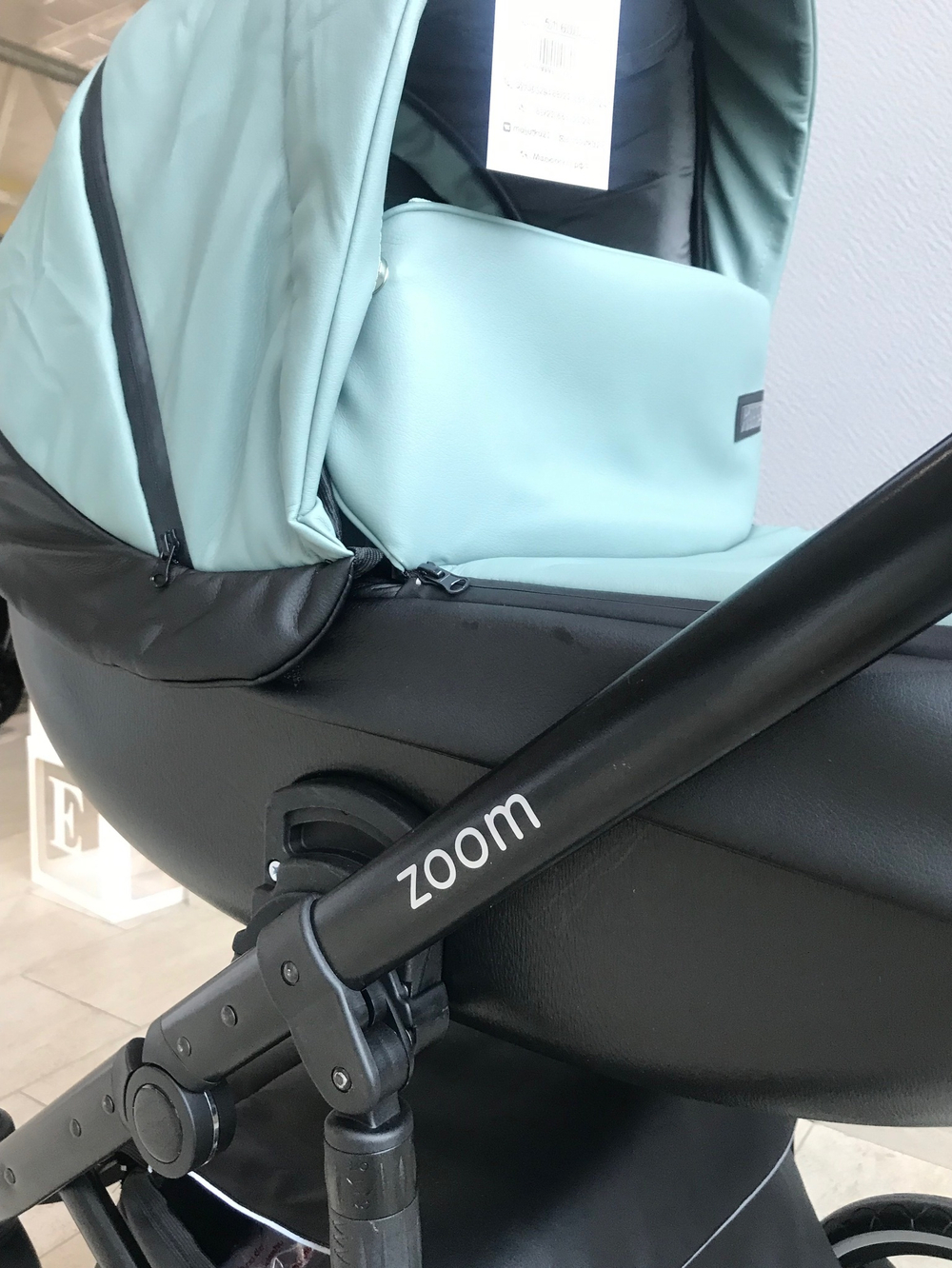 Коляска детская Peppy Zoom 2 в 1 (01) Черная экокожа / Мята экокожа