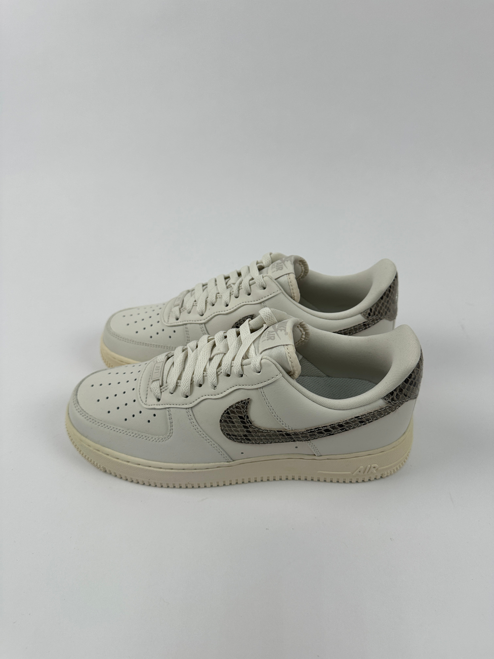 Кроссовки Nike Air Force 1 '07