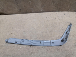 Накладка обшивки двери левая задняя RAV4 (XA40) 12-19 Б/У Оригинал 7464642040