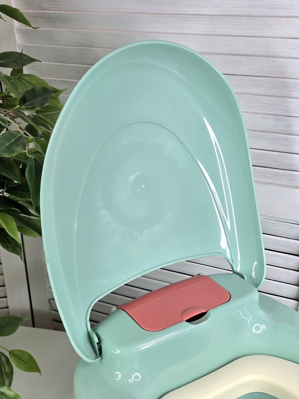 Горшок стульчик детский зеленый (202010302)