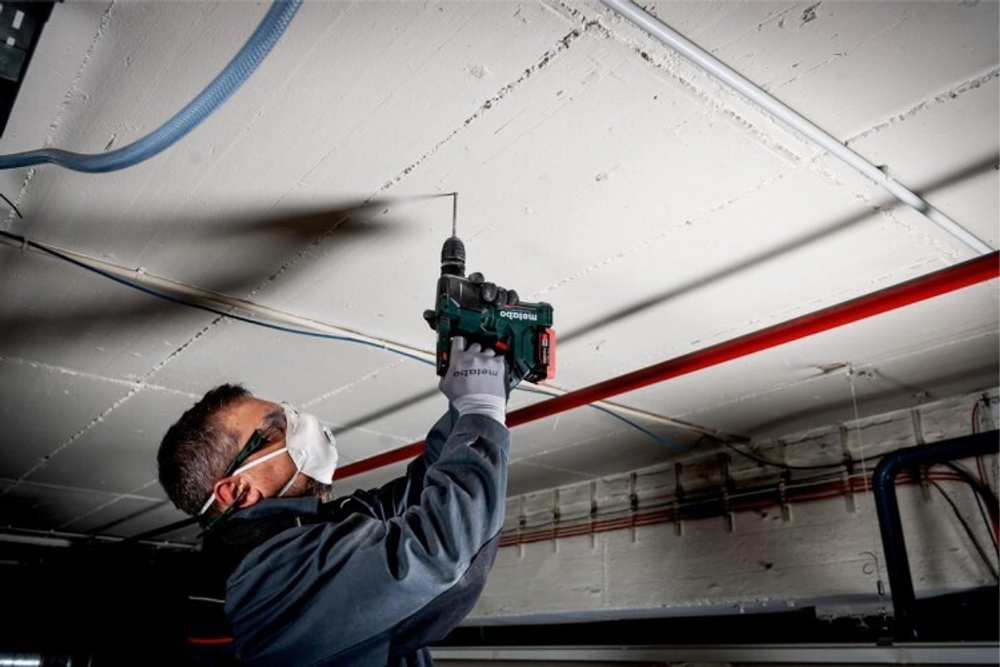 Перфоратор аккумуляторный METABO PowerMaxx BH 12 BL 16 2х4.0 Ач LiHD 600207800