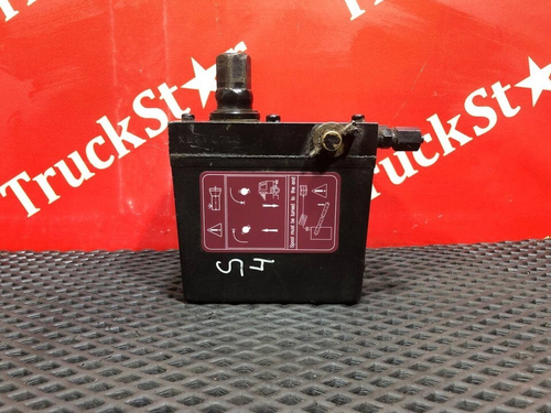 Насос подъема кабины