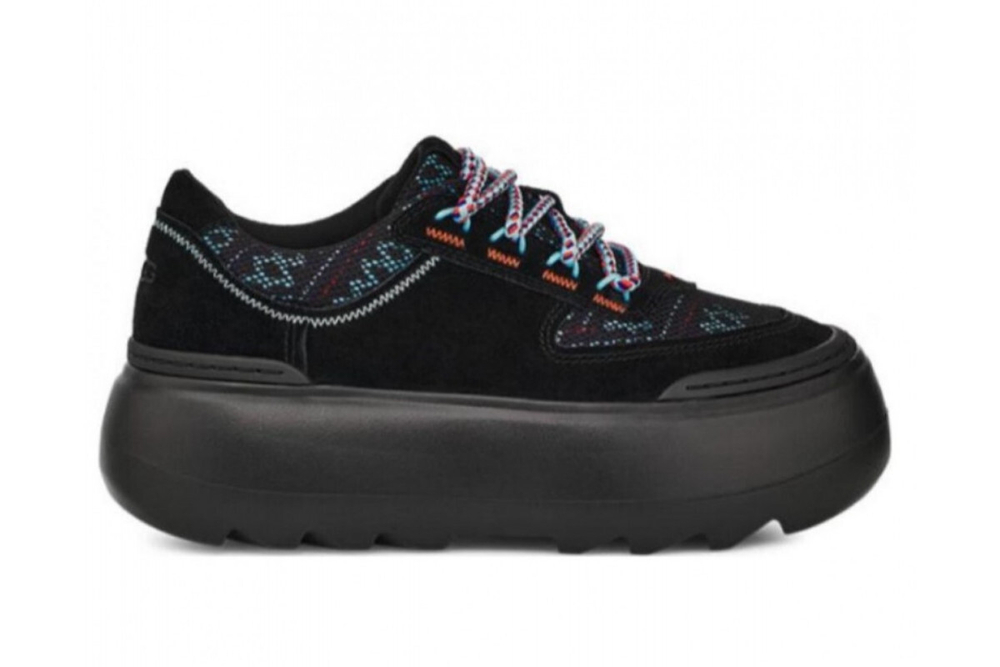 UGG Marin Mega Lace Braid Black
