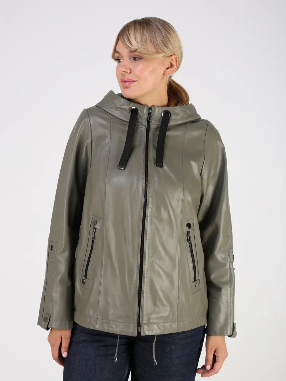 Кожаная куртка демисезонная с капюшоном