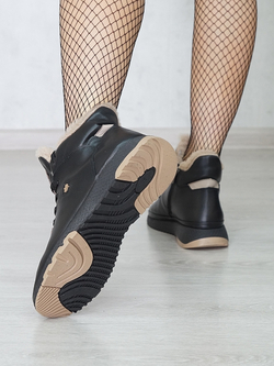 Ботинки женские MARCO MAGITNI 028-14010\416