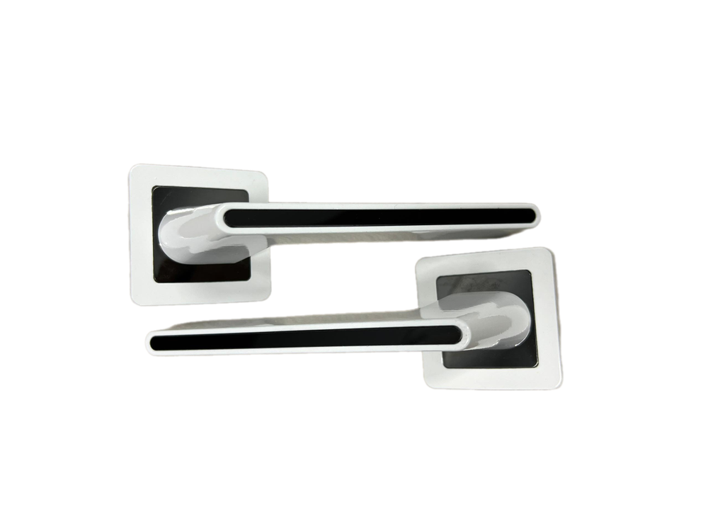 ДВЕРНАЯ РУЧКА ЗУБЕР 814 WW/BN