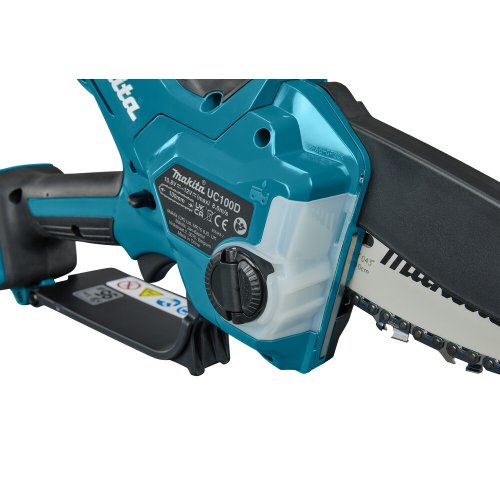 Пила цепная аккумуляторная Makita UC 100 DZ