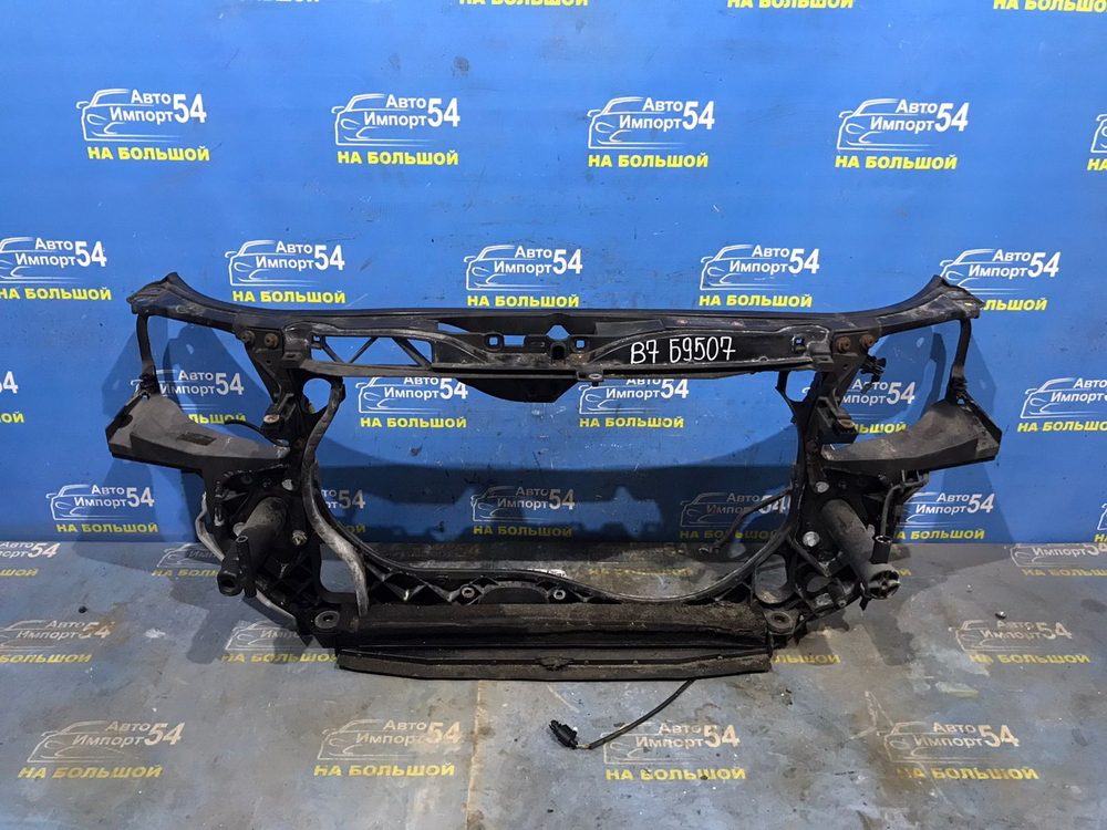 Рамка радиатора / телевизор AUDI A4 2005-2008