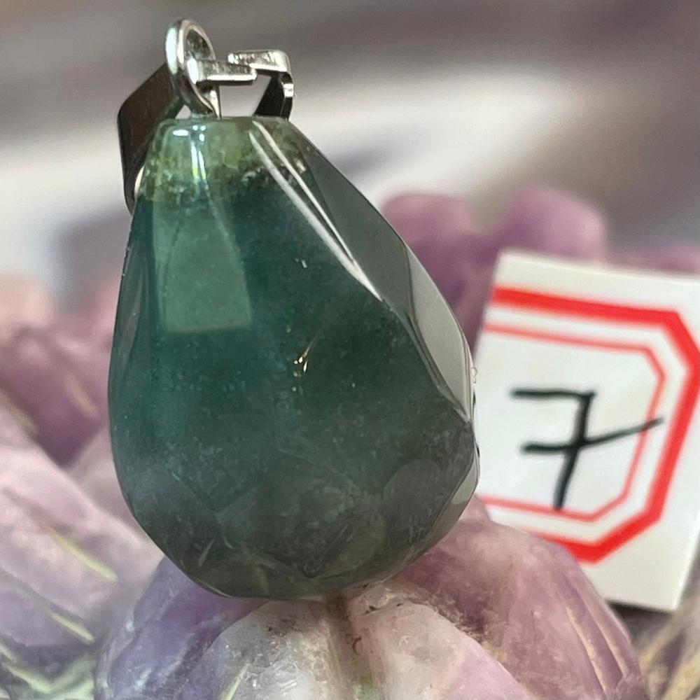 37237 Агат Кулон Капля объемная грань 20мм