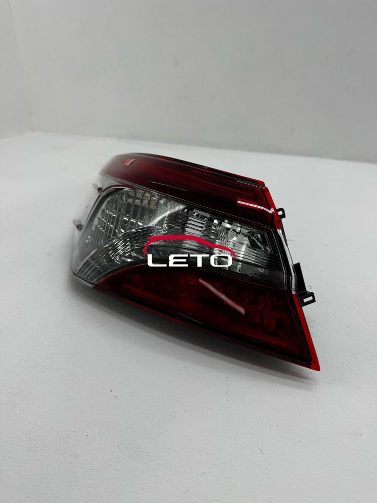 Фонарь крыла левый 81561-33A10 8156133A10