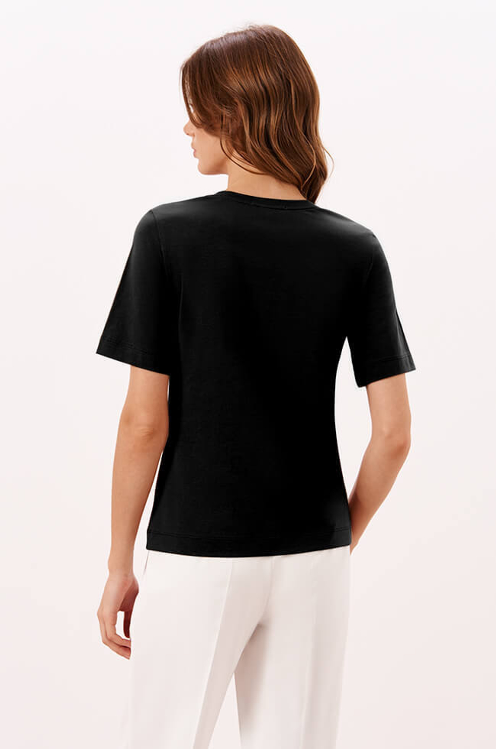 23235 Футболка женская (черный)