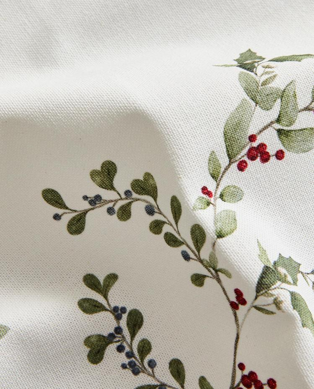 ZARA HOME КУХОННЫЕ ПОЛОТЕНЦА С РОЖДЕСТВЕНСКИМ ПРИНТОМ (НАБОР ИЗ 2 ШТ.), ЭКРЮ