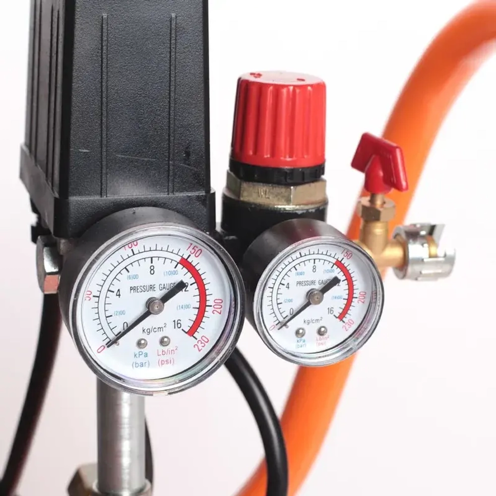 Компрессор поршневой ременной Patriot Remeza СБ 4/С-50 LB 30 A, 520306310