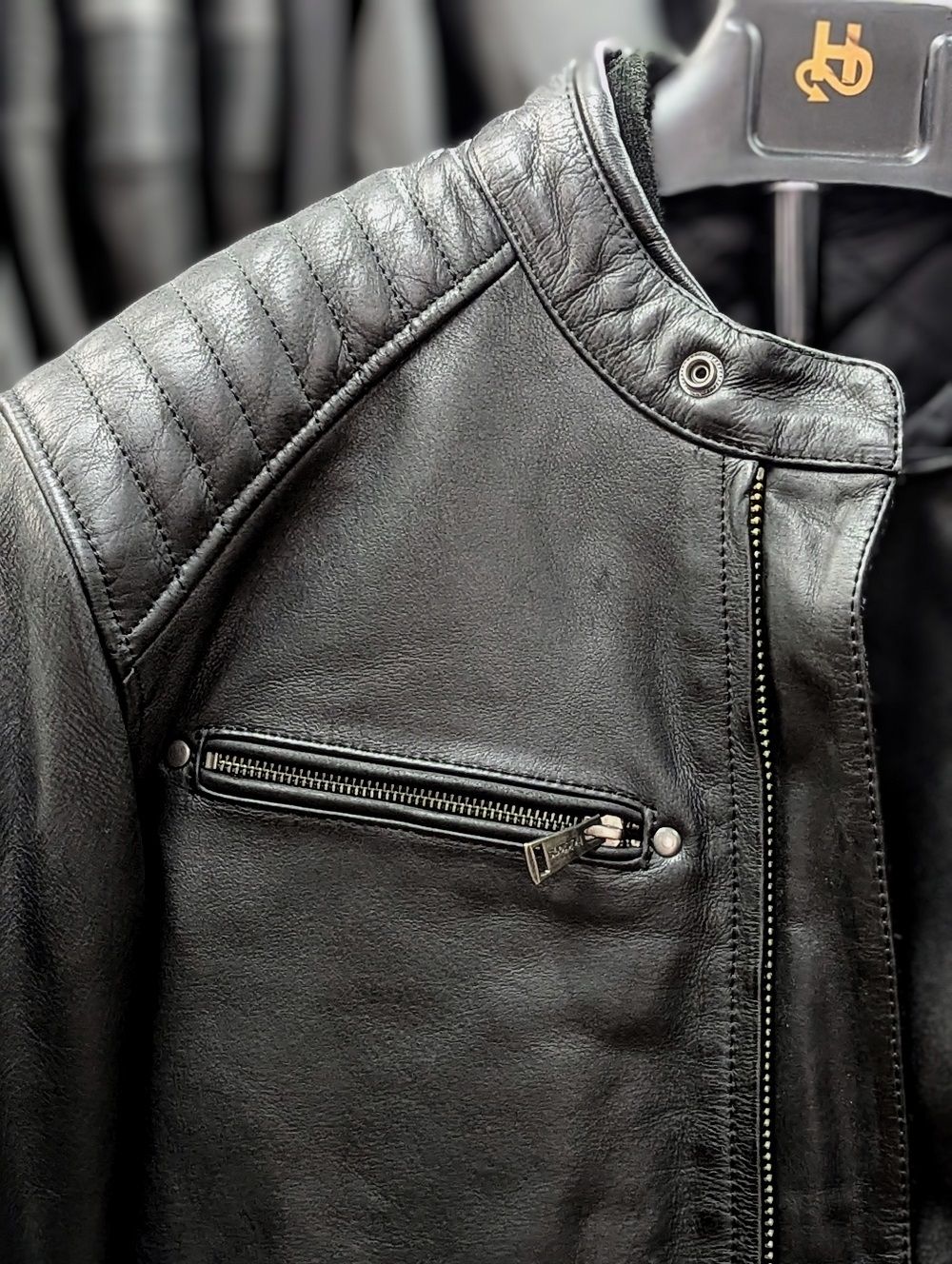 Rocket / Черный