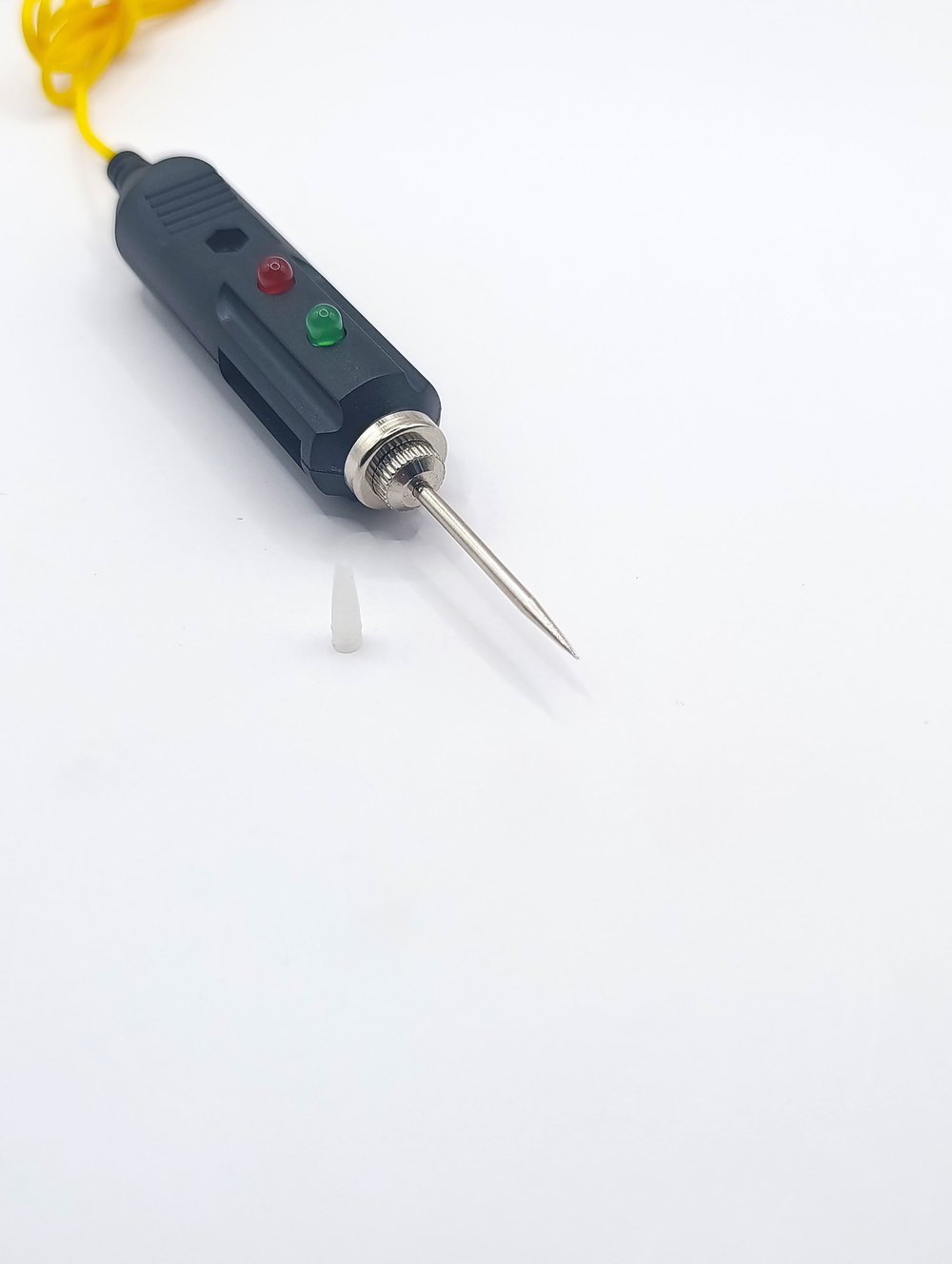 Автотестер игла со звуковым и световым индикатором 6-24V черный DB-6