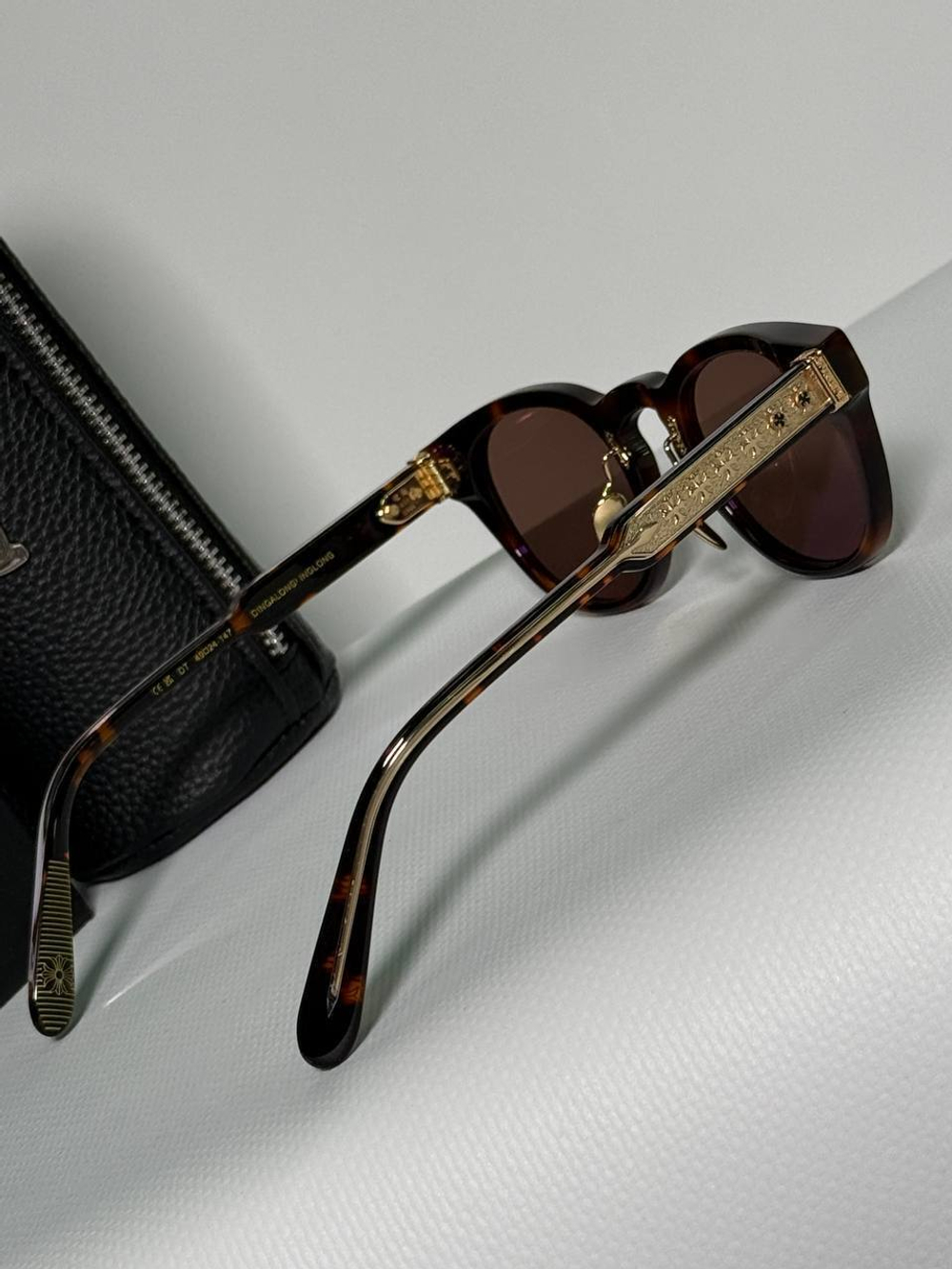 Очки солнцезащитные Chrome Hearts