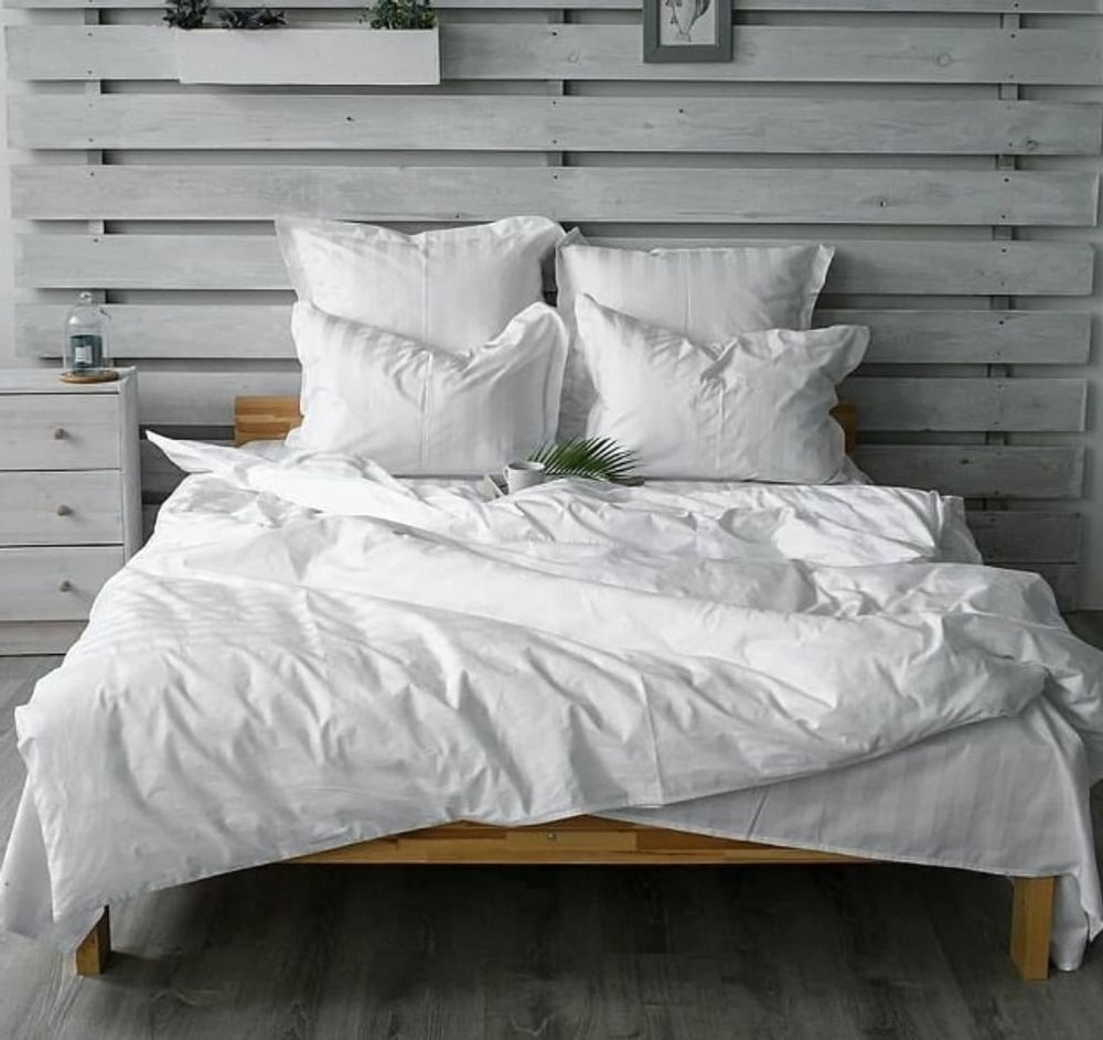 КПБ Кит ГОСТИНИЧНЫЙ СТРАЙП САТИН ЛЮКС 1,5сп