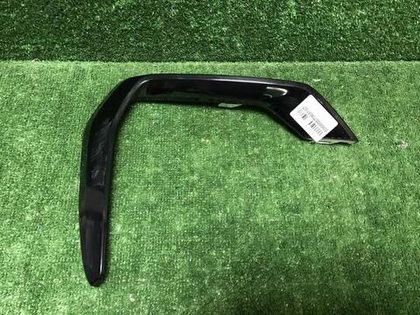 Накладка переднего бампера Geely Monjaro (21-нв)