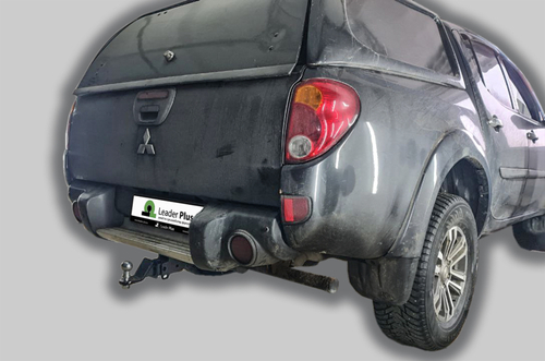 Фаркоп с унив. электрикой Smart для MITSUBISHI L200 2006 - 2015  (+ Long) / FIAT FULLBACK 2016 -  ( ШАР ВСТАВКА 50*50) арт.M116-E