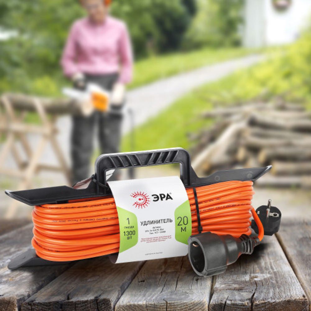 Удлинитель силовой ЭРА UFx-1e-3x0.75-20m на рамке c заземлением 1 розетка 20м ПВС 3x0.75мм2