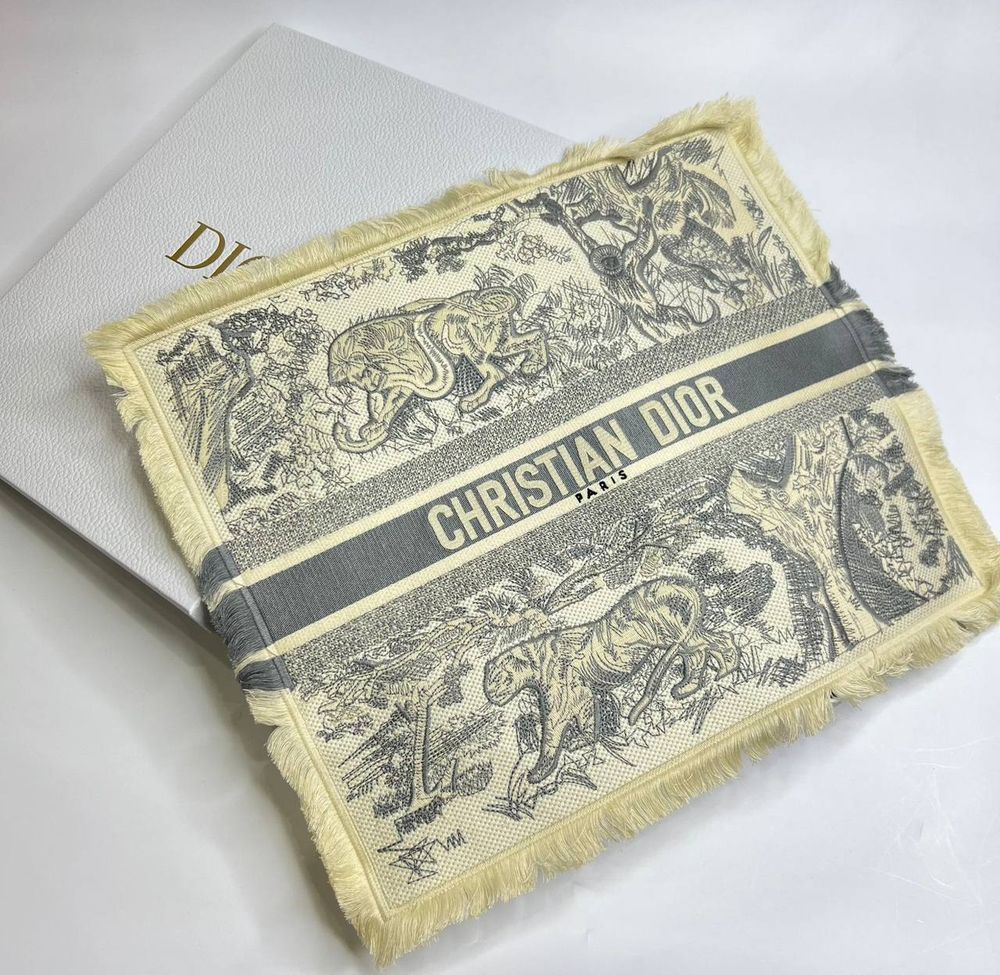 Салфетка Dior Салфетка Dior