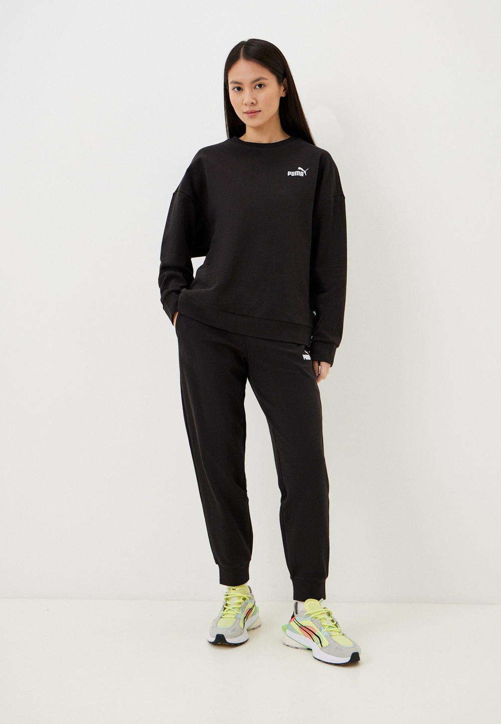 Толстовка женская PUMA ESS+ Relaxed Small Logo Crew FL