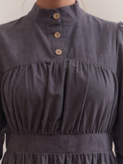 Платье с оборками