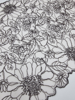 Вышивка на сетке телесный/коричневый К780