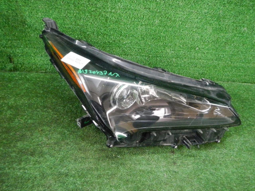 Фара правая Lexus NX (2014-2017) LED