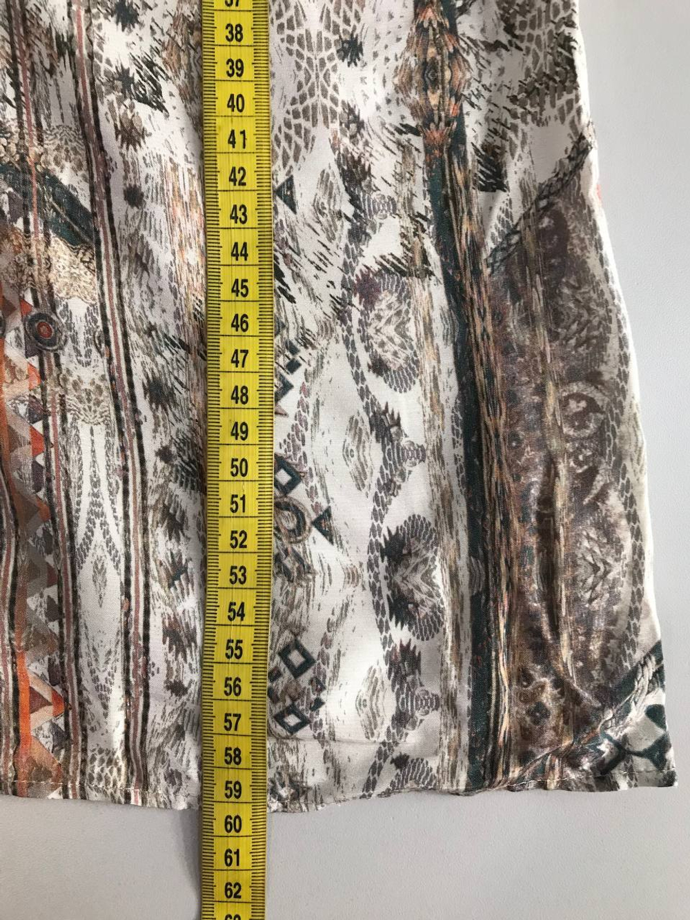 Топ приятный к телу, визуально на 48 размер