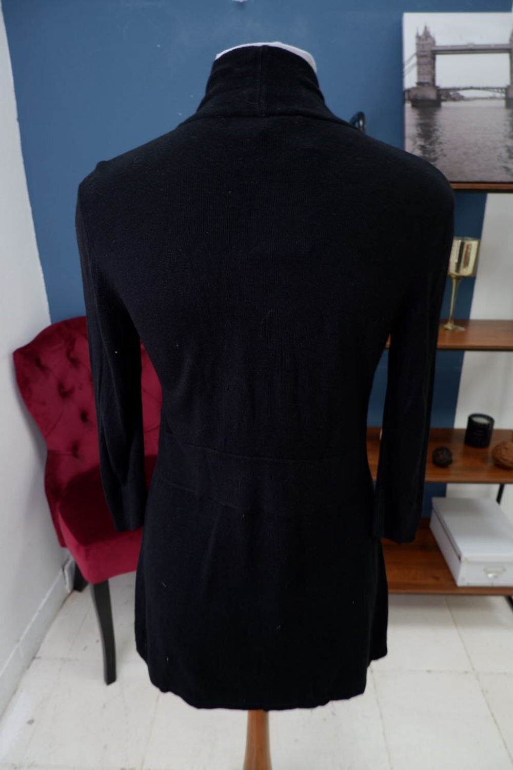 Кардиган White House Black Market 44 размер