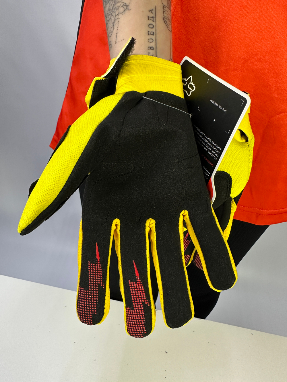 Перчатки FOX