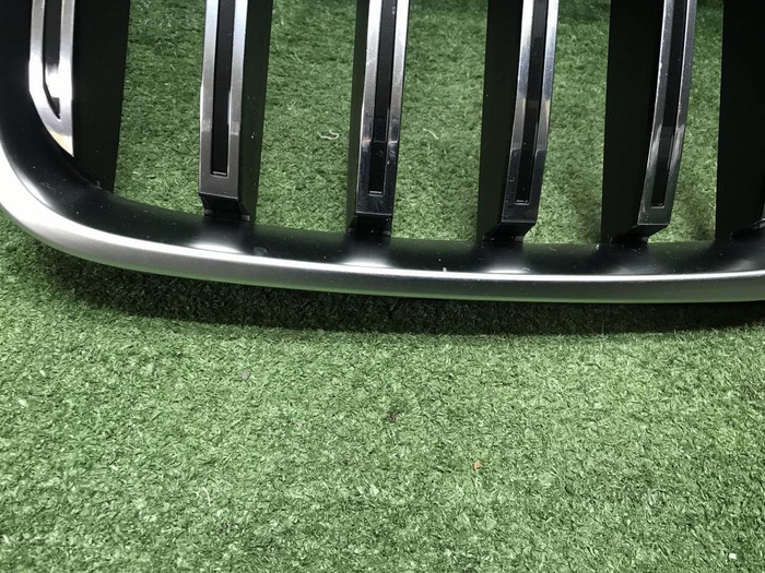 Решетка радиатора BMW X7 G07 (2022-н.в.)