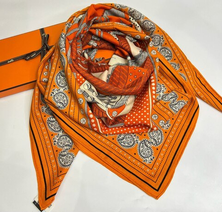 Платок Hermes