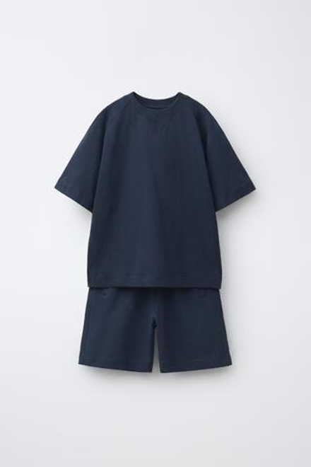 ZARA КОМПЛЕКТ ИЗ ФУТБОЛКИ И ШОРТОВ, МОРСКОЙ СИНИЙ
