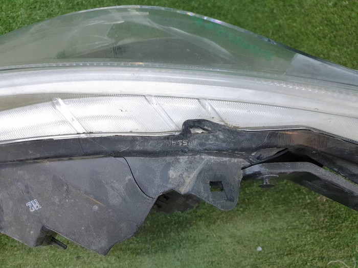 Битая Фара правая Nissan Murano Z52 (14-22) LED