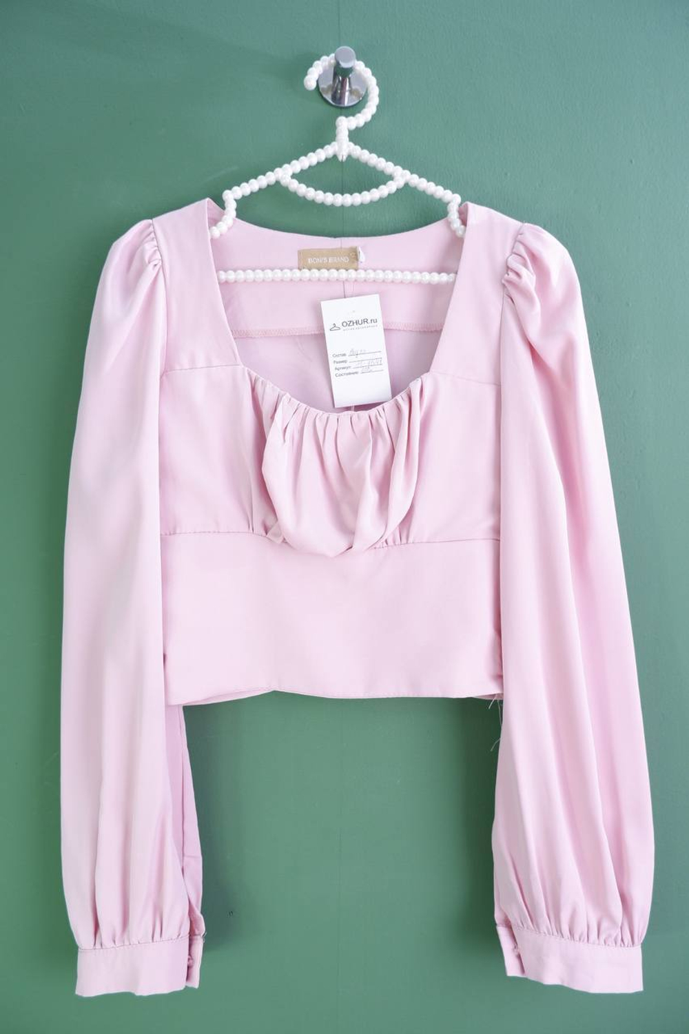 Блузка Boni's Brand красивая, визуально 42 размер