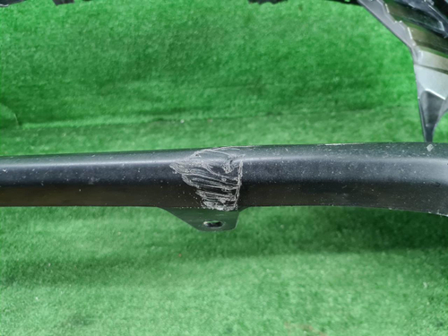 Бампер передний Toyota Camry 8 XV70 (2017-2021)