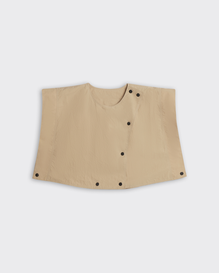 Плащ с кейпом песочный