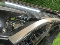 Фара правая Toyota RAV 4 CA40 (2015-2019) галоген