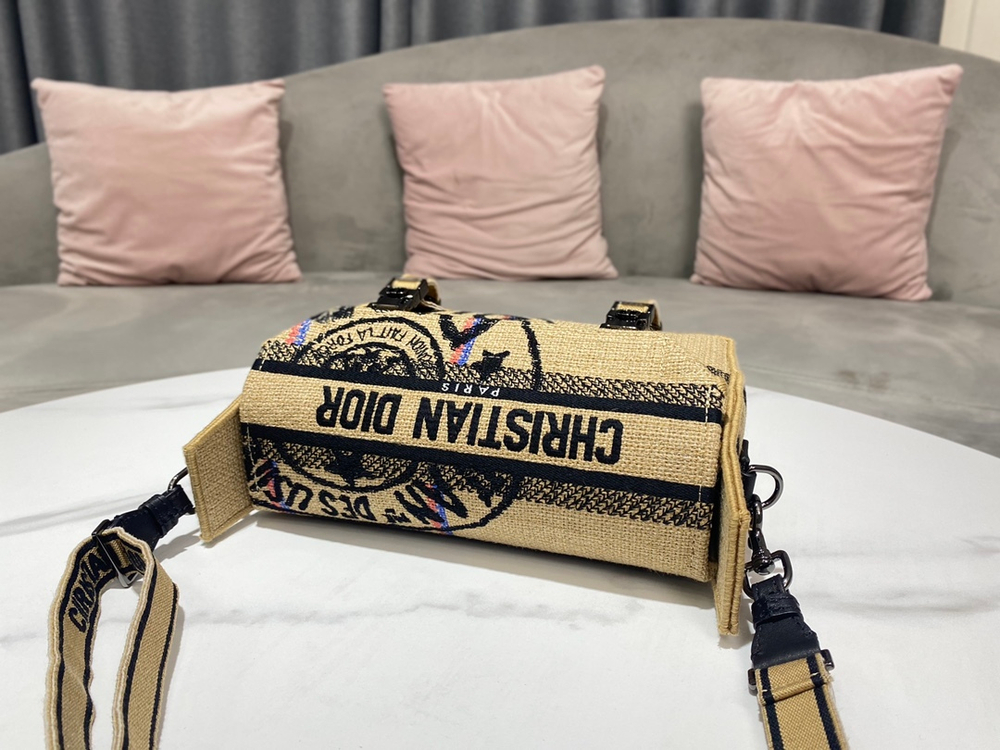 Christian Dior Diorcamp Bag 23 cm