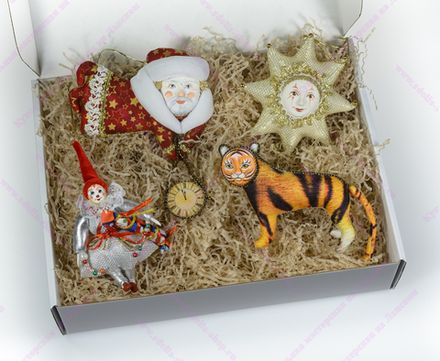 Набор ёлочных игрушек Новогодний с символом года №3