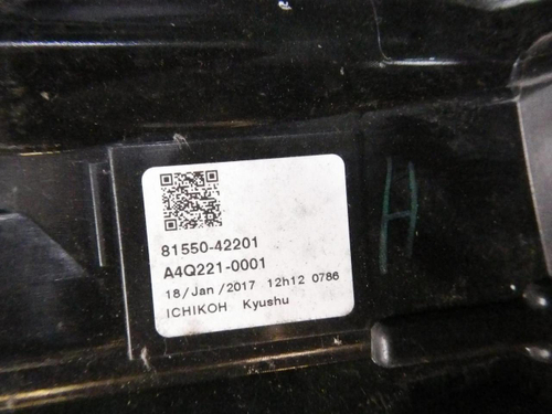 Фонарь правый внешний Toyota RAV4 CA40 (2015-2019)