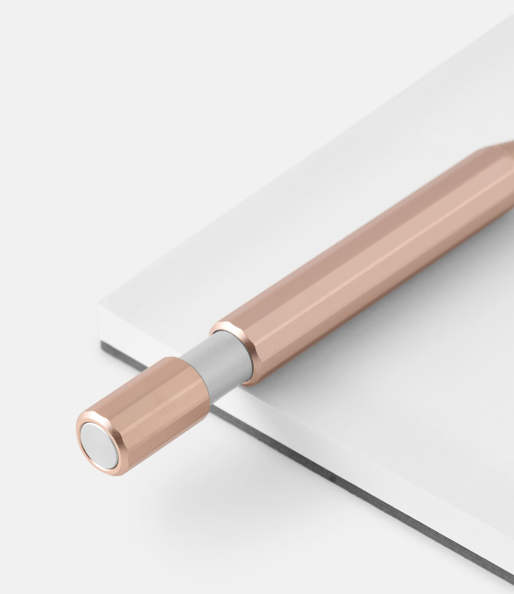 Andhand Aspect Retractable Pen Blush Pink — ручка-роллер из аллюминия