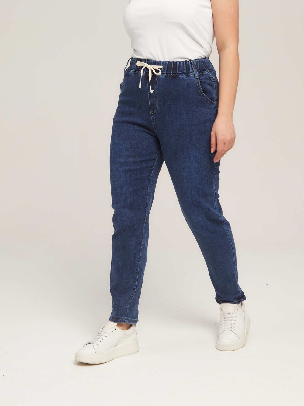 Джинсы на резинке больших размеров