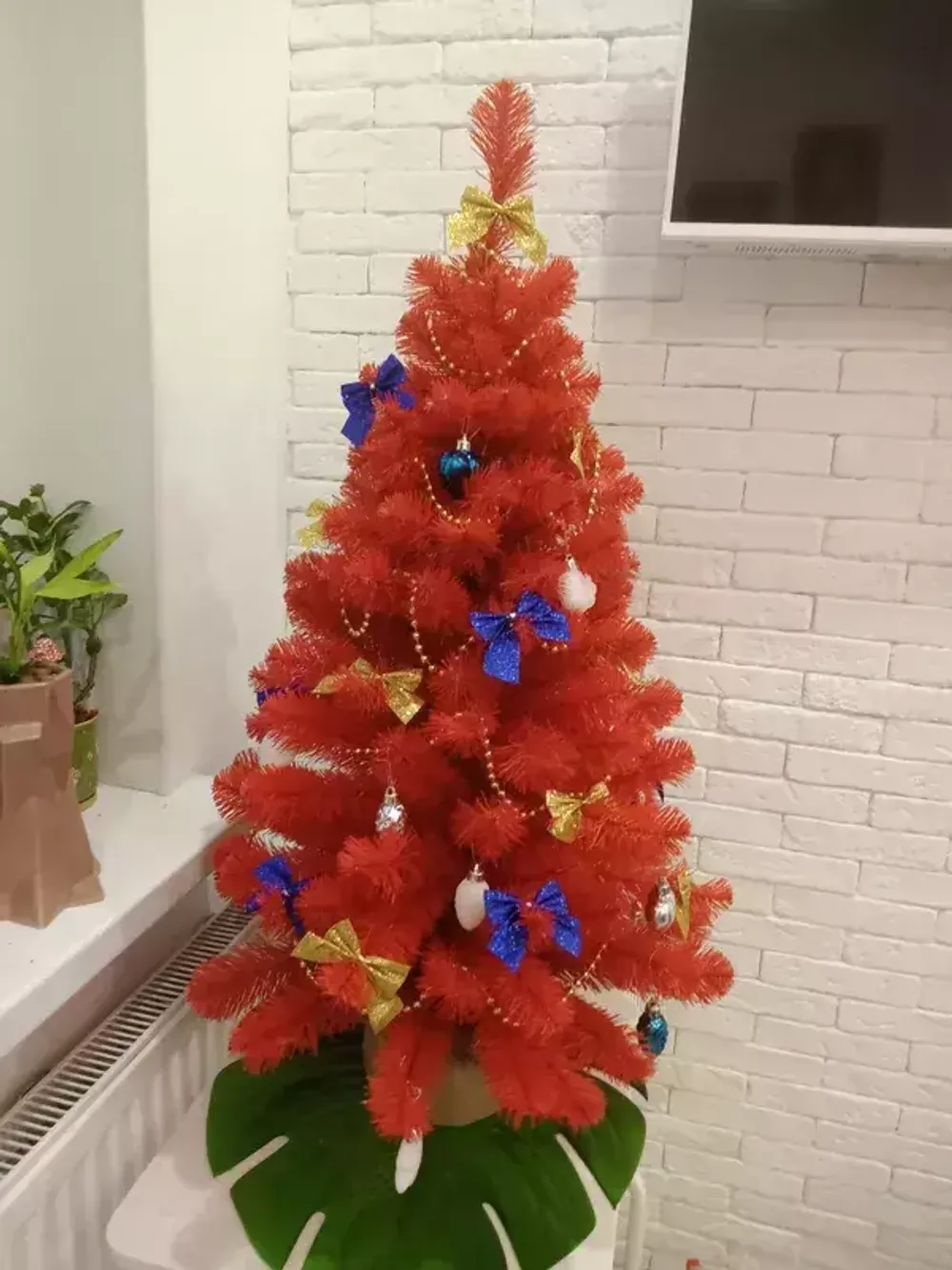 Ель искусственная красная «Огненная» (пвх) 240 см / 2.4 м