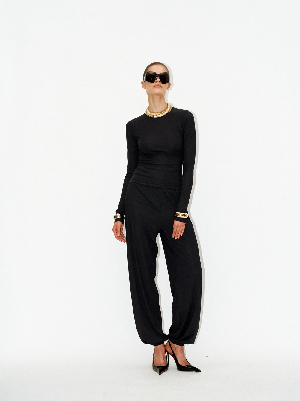Брюки kyle ribbed black на резинке