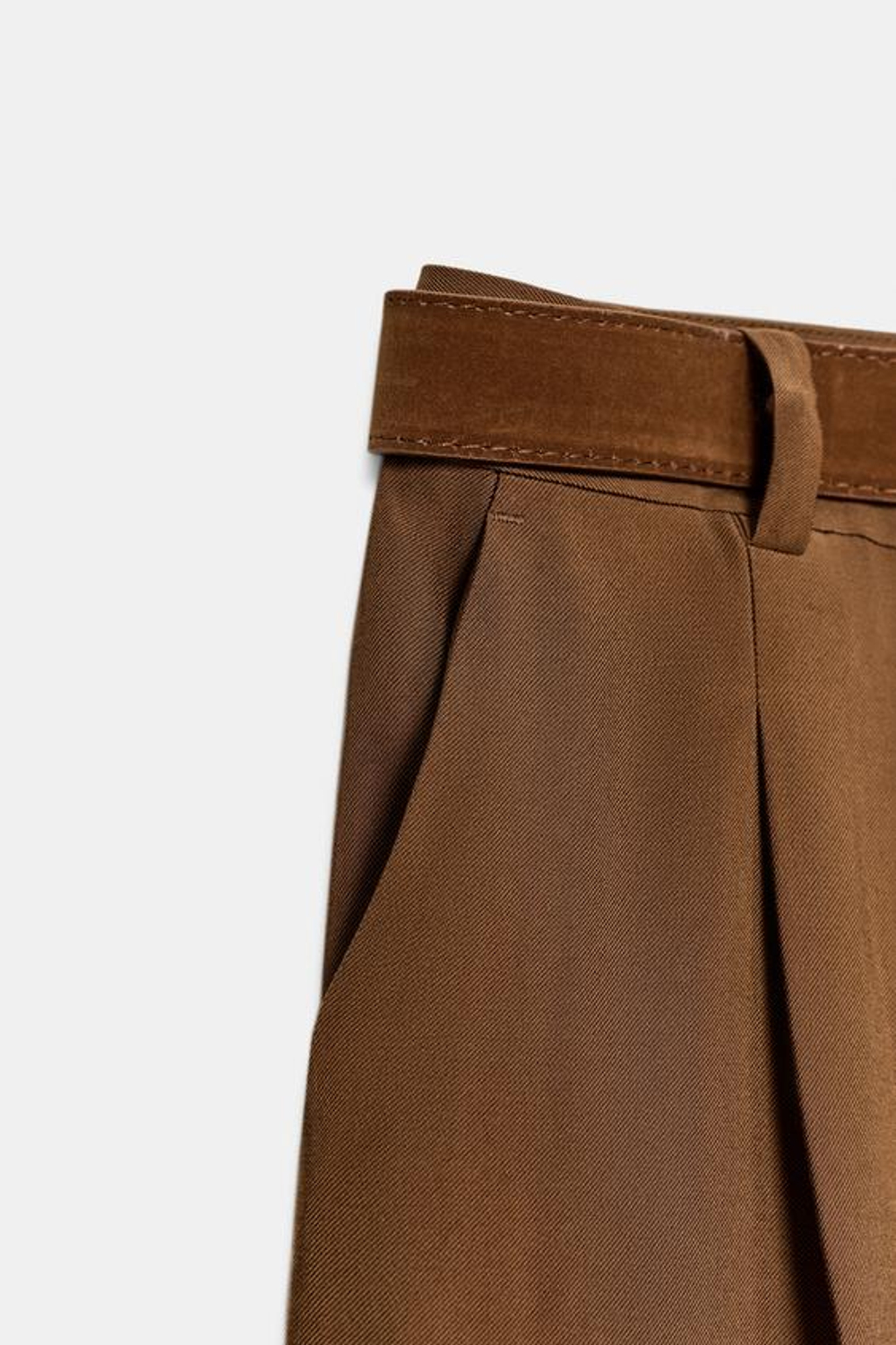 ZARA БРЮКИ С ЗАЩИПАМИ И РЕМНЕМ, ТАБАЧНЫЙ