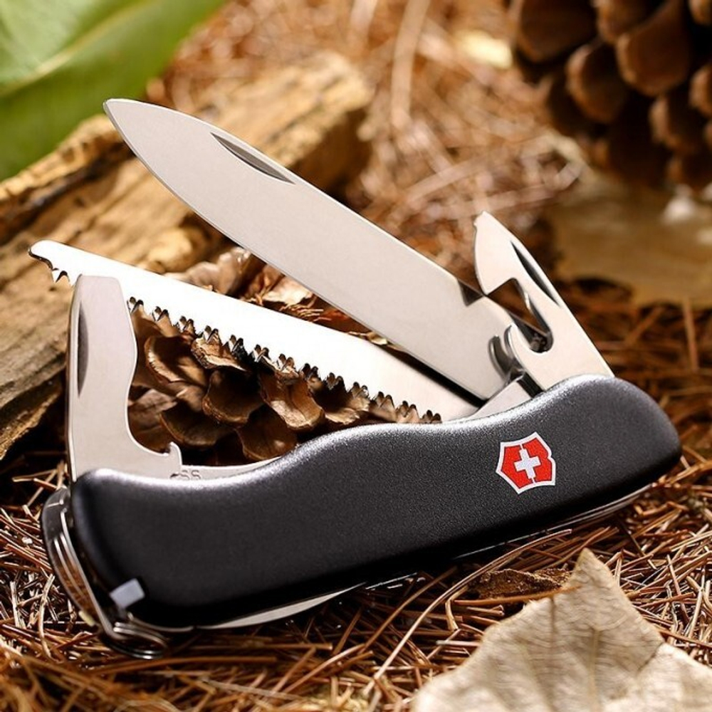 Нож Victorinox Forester, 111 мм, 12 функций, с фиксатором лезвия, черный